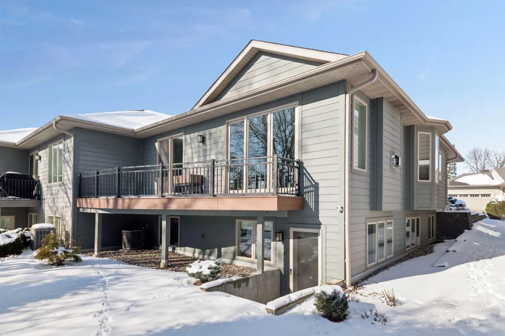 17435 Sanctuary Drive Minnetonka, MN 55391