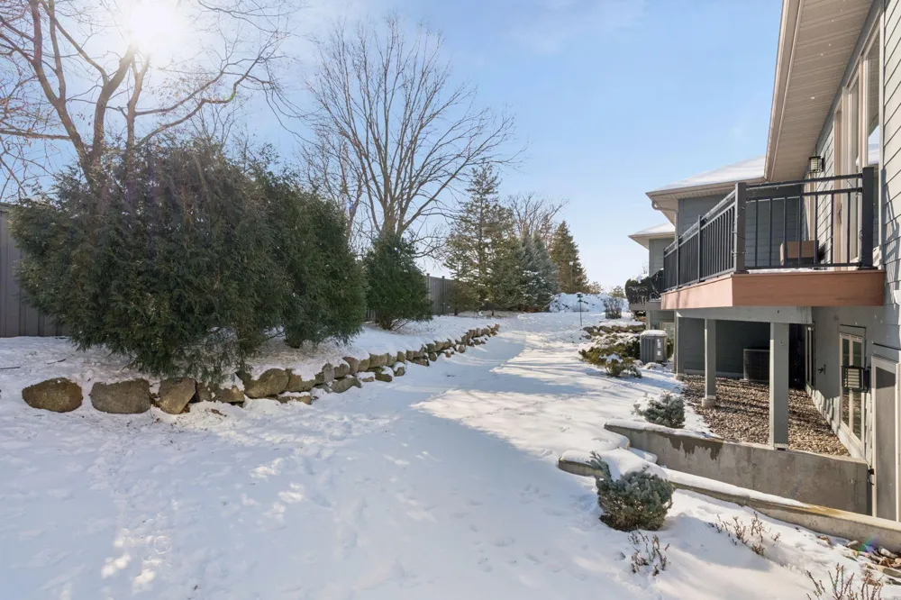 17435 Sanctuary Drive Minnetonka, MN 55391