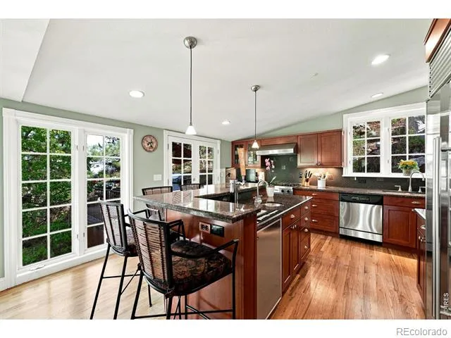 15 Arrowleaf Court Boulder, CO 80304