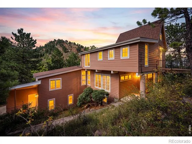 15 Arrowleaf Court Boulder, CO 80304