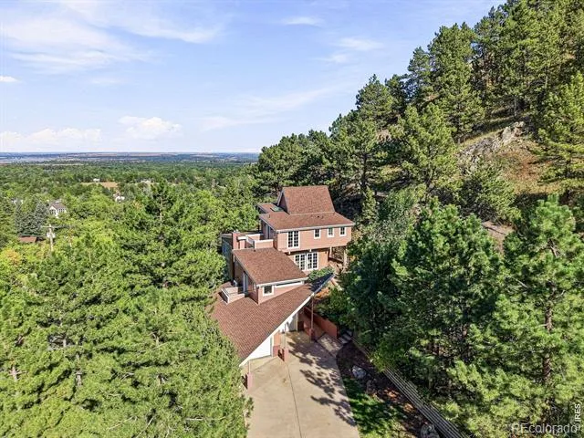 15 Arrowleaf Court Boulder, CO 80304