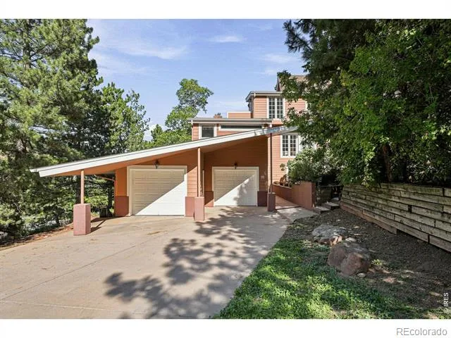 15 Arrowleaf Court Boulder, CO 80304
