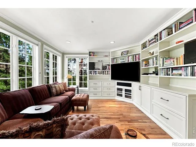 15 Arrowleaf Court Boulder, CO 80304