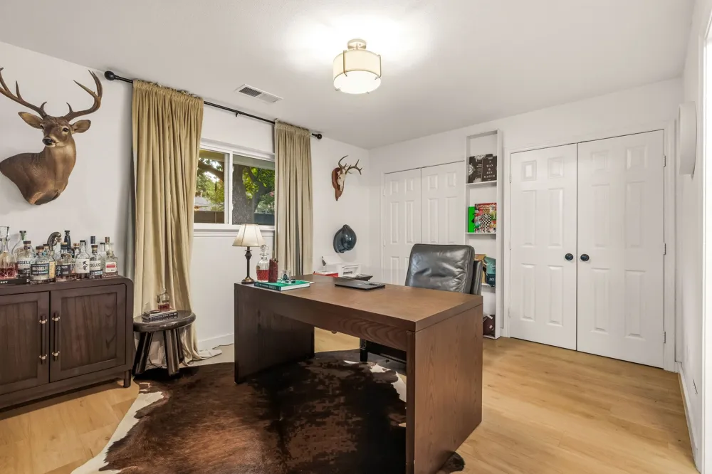 7429 Tangleglen Drive Dallas, TX 75248