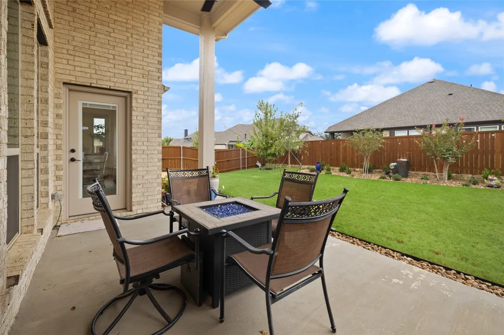 2307 Knapp Trail Mansfield, TX 76063