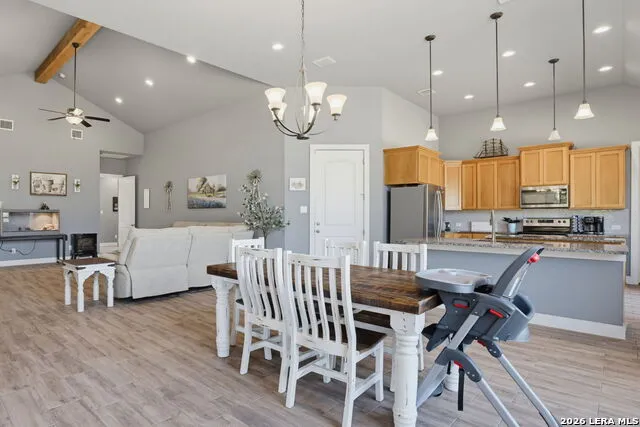 731 RIO AZUL DR Pipe Creek, TX 78063