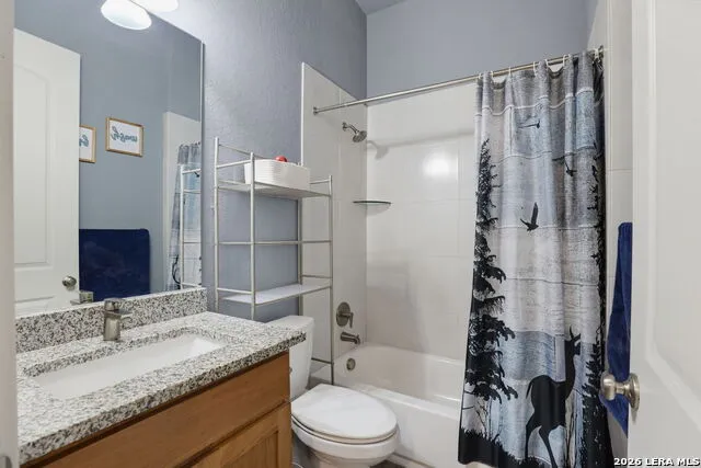 731 RIO AZUL DR Pipe Creek, TX 78063