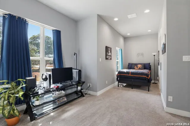 731 RIO AZUL DR Pipe Creek, TX 78063