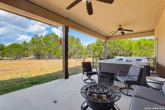 731 RIO AZUL DR Pipe Creek, TX 78063