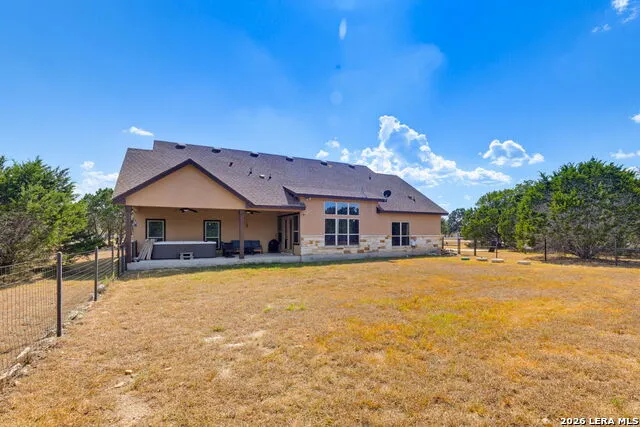 731 RIO AZUL DR Pipe Creek, TX 78063