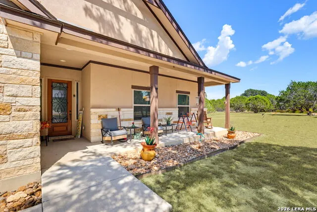 731 RIO AZUL DR Pipe Creek, TX 78063