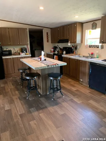 283 OXFORD ST Cotulla, TX 78014