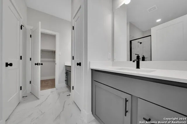 13713 GIOVANNIS GDN San Antonio, TX 78253
