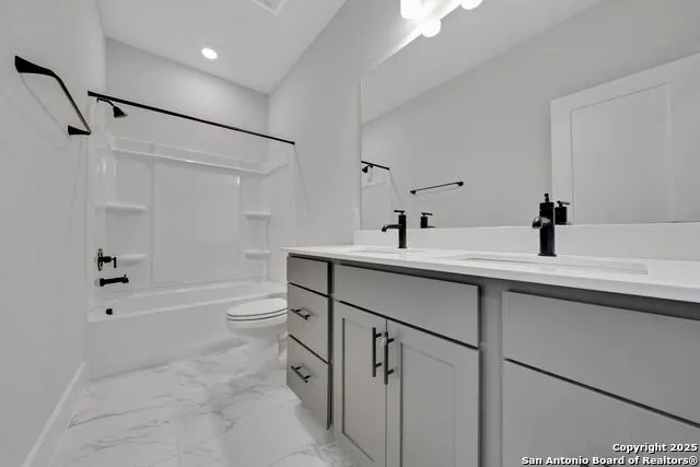 13713 GIOVANNIS GDN San Antonio, TX 78253
