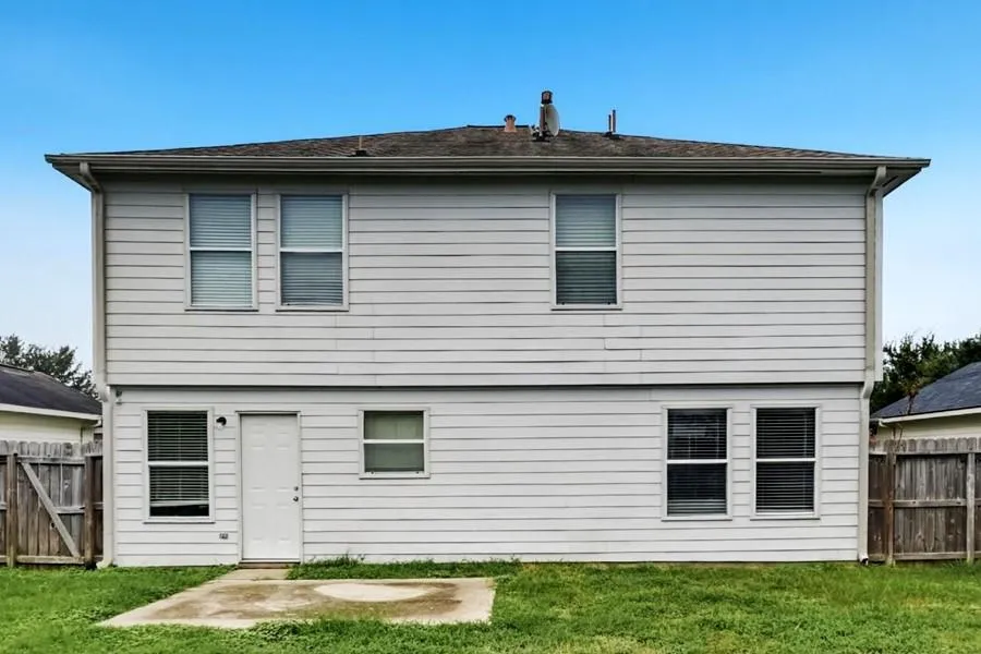 8002 Ginger Park Drive Baytown, TX 77521
