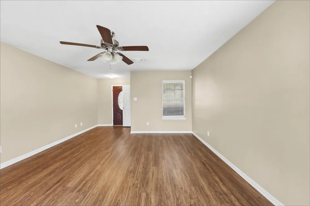 8002 Ginger Park Drive Baytown, TX 77521