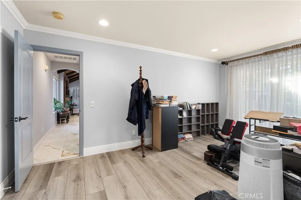 941 Laguna Drive Fullerton, CA 92835
