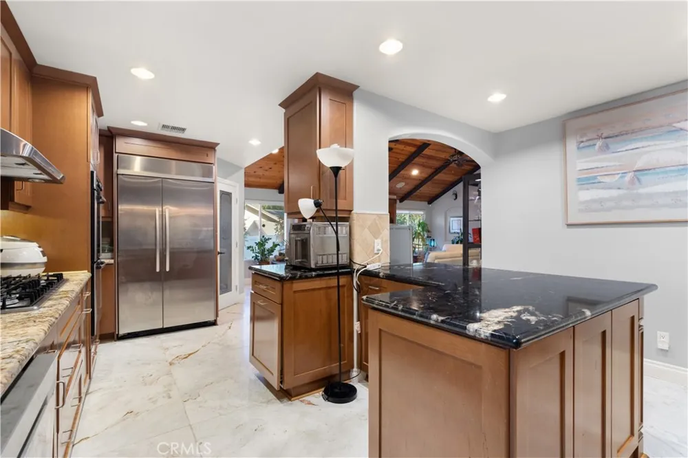 941 Laguna Drive Fullerton, CA 92835