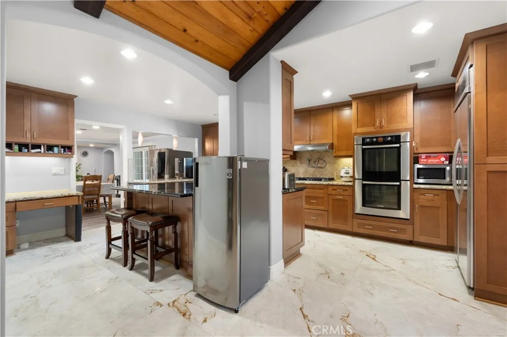 941 Laguna Drive Fullerton, CA 92835