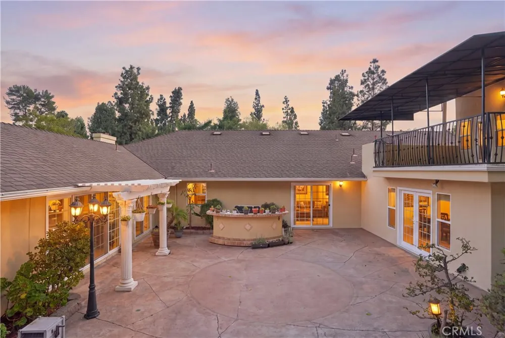 941 Laguna Drive Fullerton, CA 92835