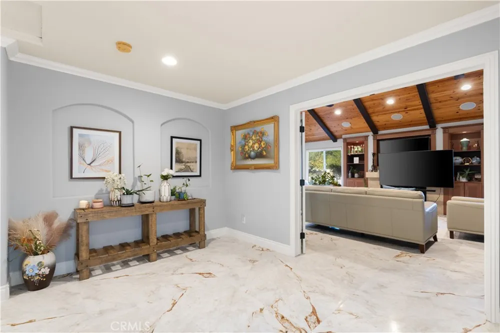 941 Laguna Drive Fullerton, CA 92835
