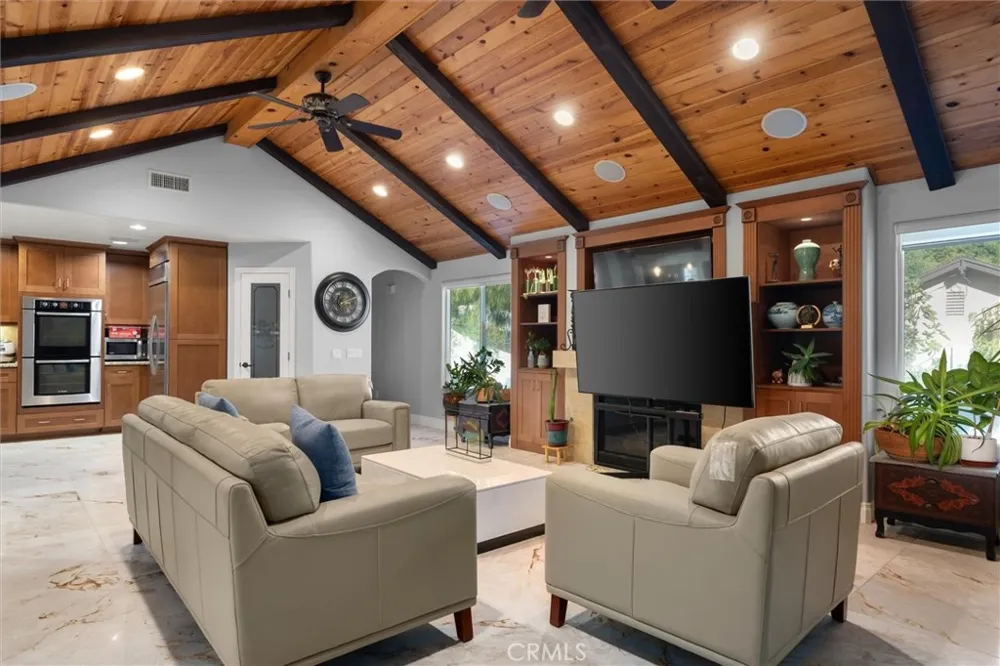 941 Laguna Drive Fullerton, CA 92835