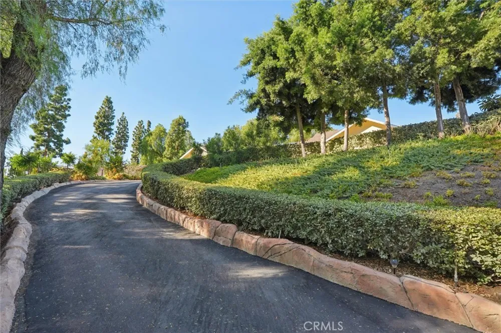 941 Laguna Drive Fullerton, CA 92835