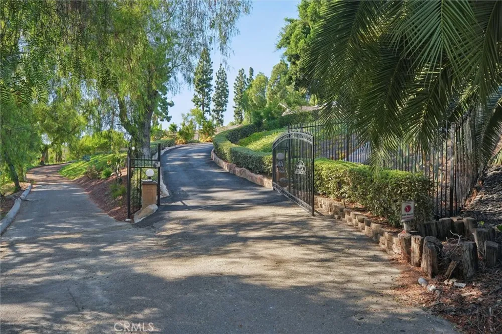 941 Laguna Drive Fullerton, CA 92835