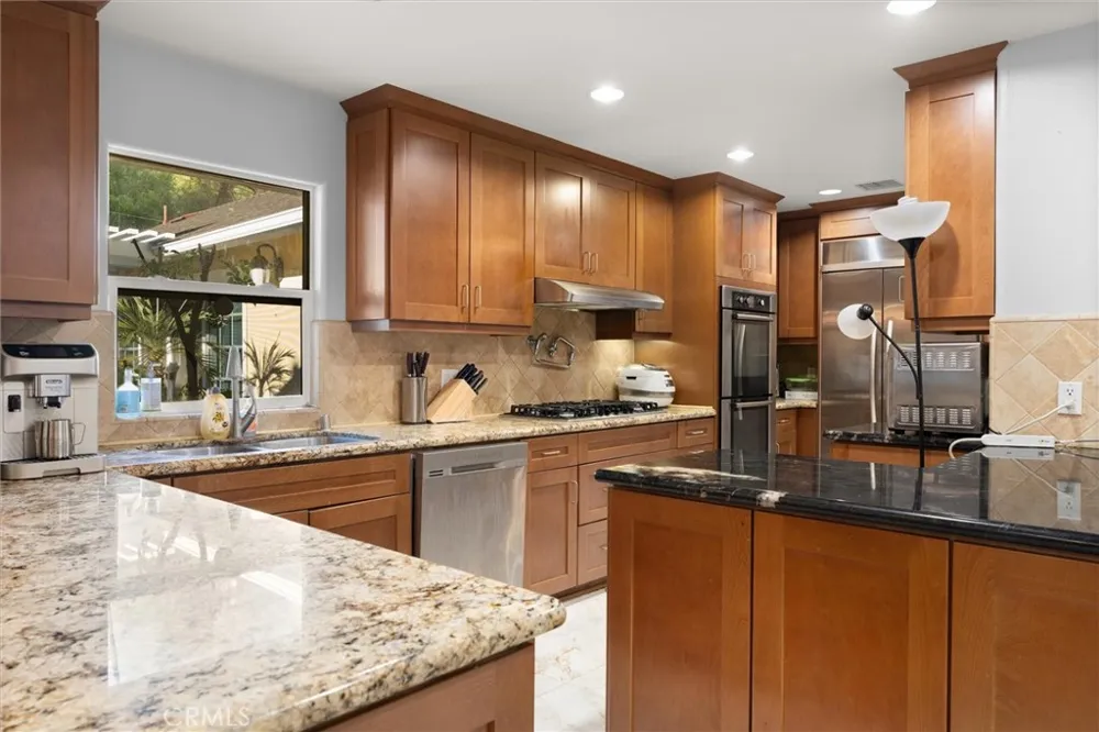 941 Laguna Drive Fullerton, CA 92835