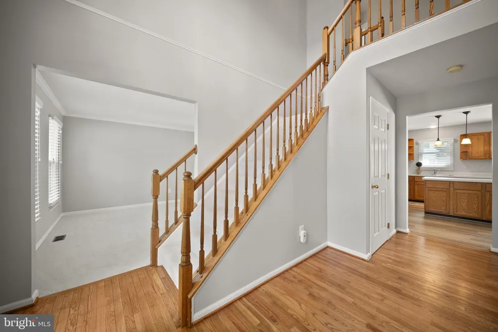 315 OAKCREST MANOR DRIVE NE Leesburg, VA 20176