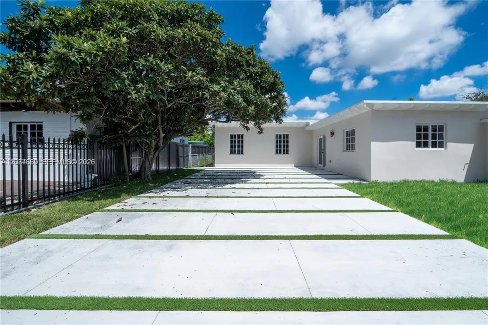 323 NW 104th Ter #- Miami, FL 33150