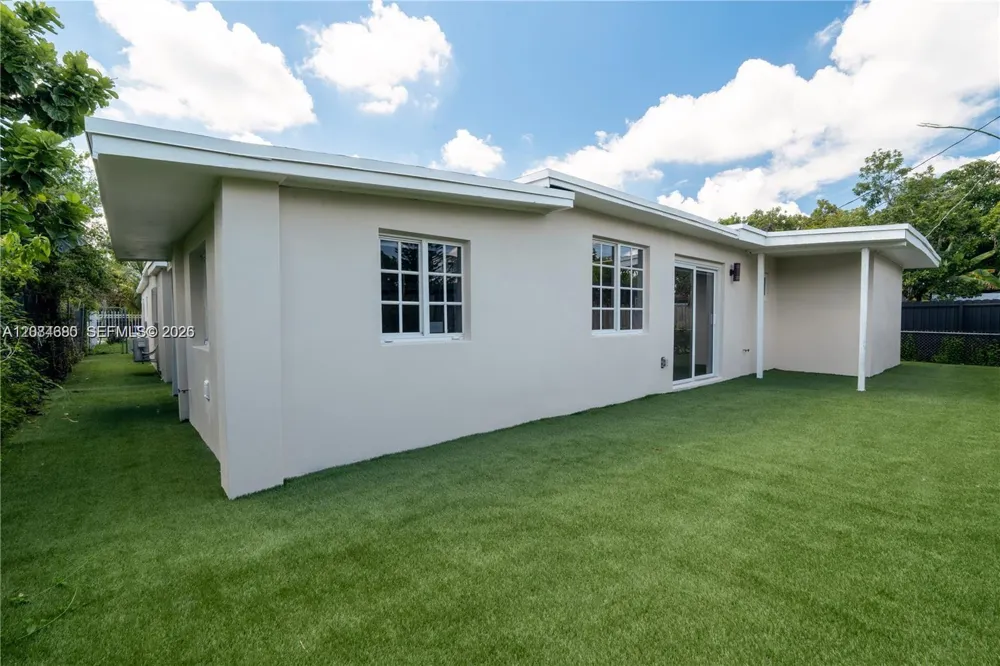 323 NW 104th Ter #- Miami, FL 33150