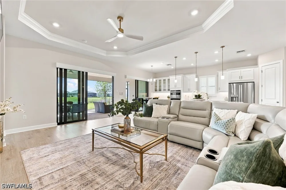Triesta Lane Naples, FL 34114