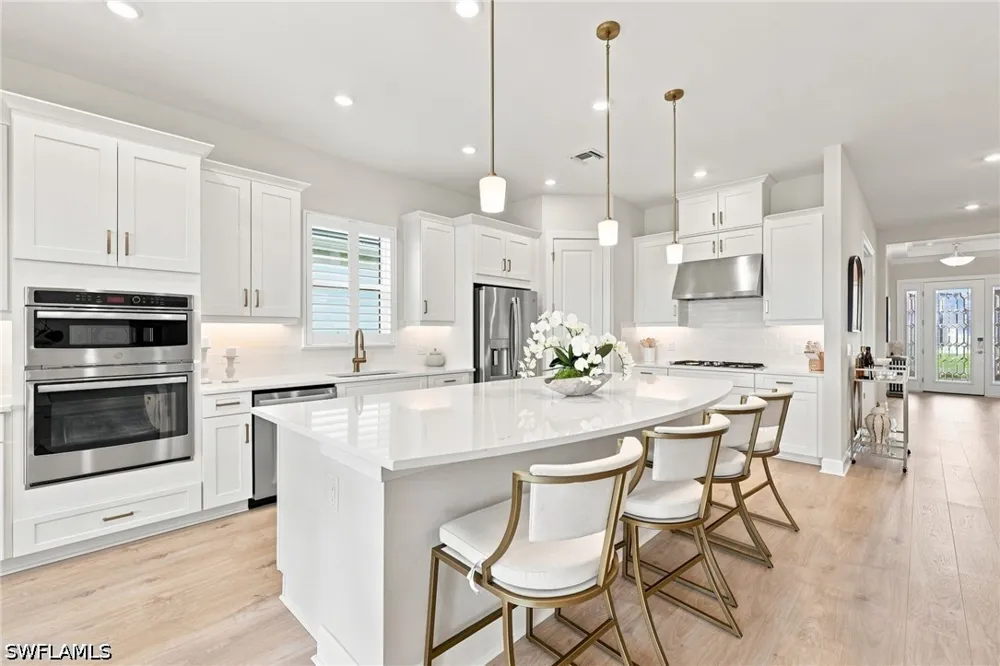 Triesta Lane Naples, FL 34114