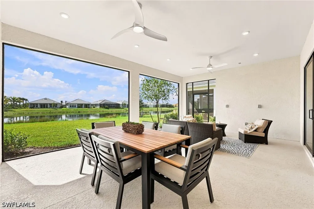 Triesta Lane Naples, FL 34114