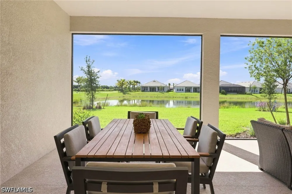 Triesta Lane Naples, FL 34114