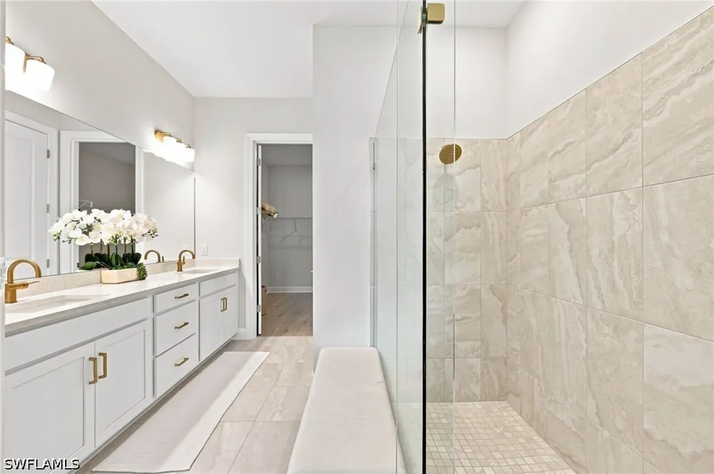 Triesta Lane Naples, FL 34114