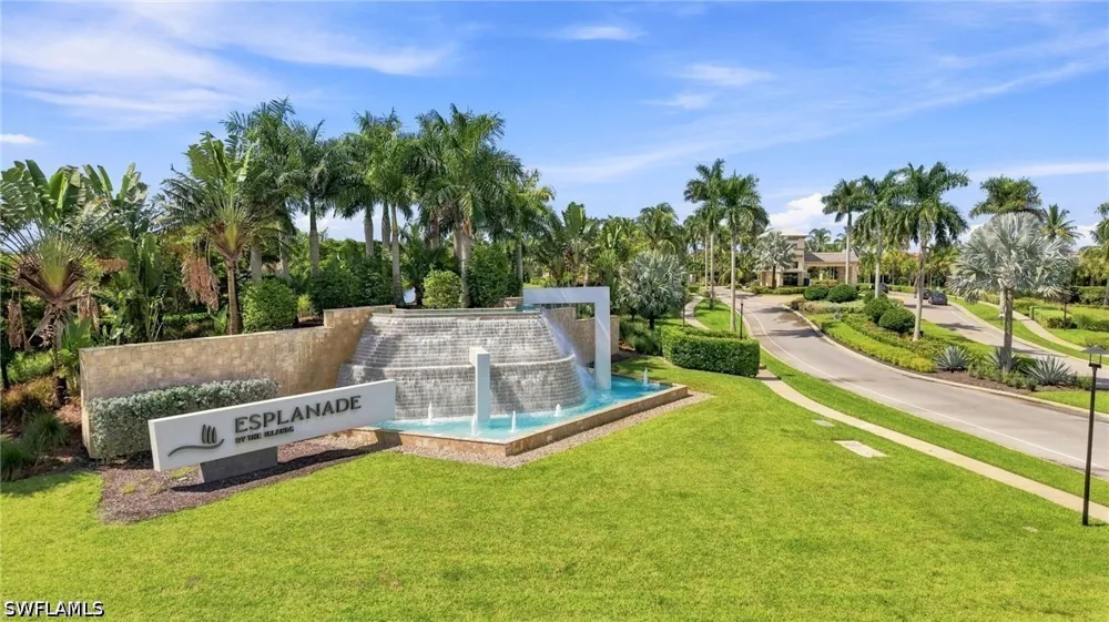 Triesta Lane Naples, FL 34114