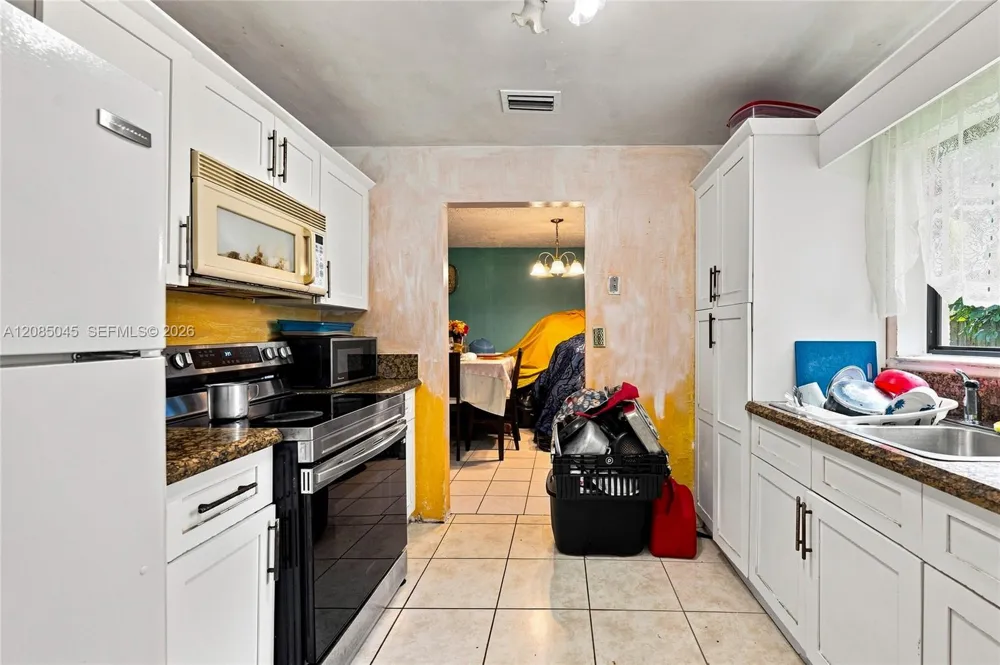 2622 NW 24th Ct Fort Lauderdale, FL 33311