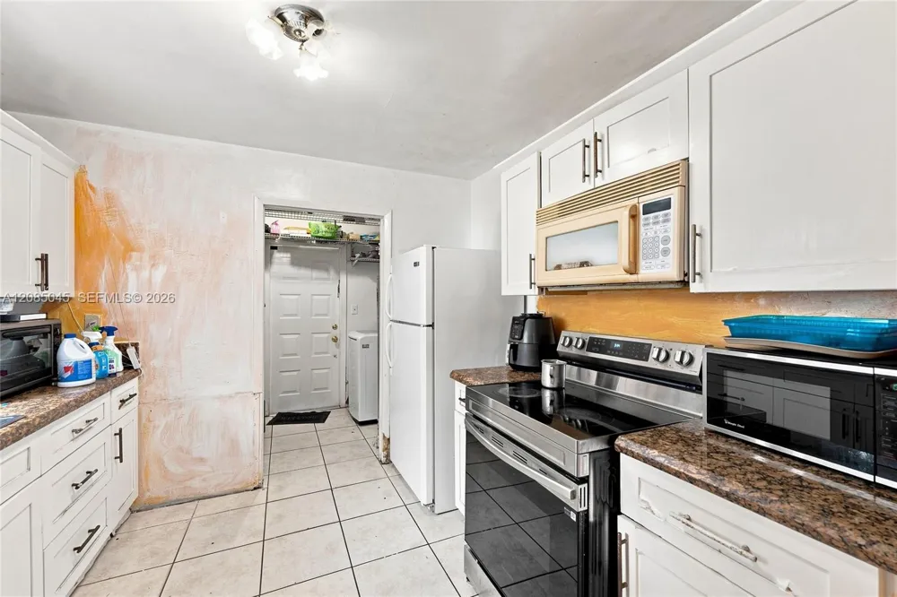 2622 NW 24th Ct Fort Lauderdale, FL 33311