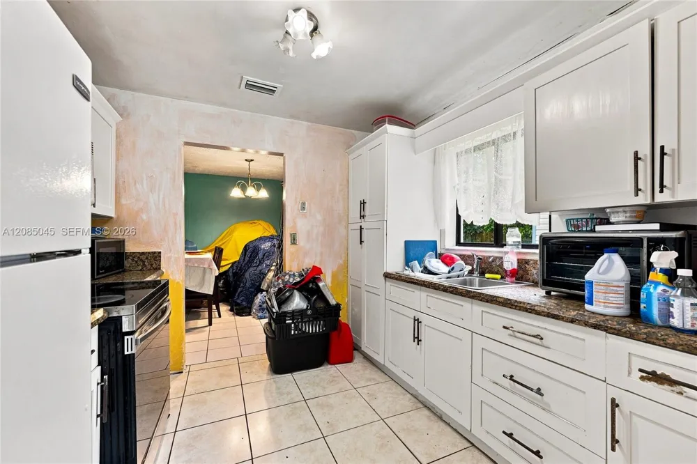 2622 NW 24th Ct Fort Lauderdale, FL 33311