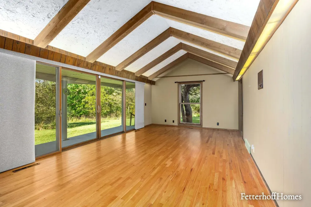 5474 Garfield Street Coopersville, MI 49404