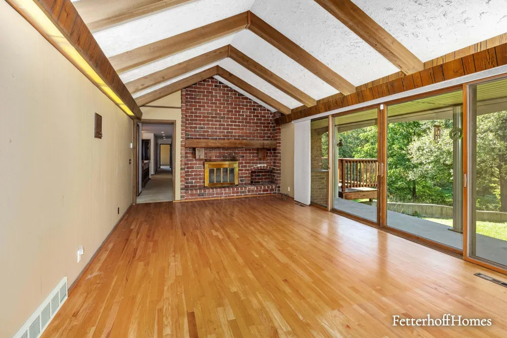 5474 Garfield Street Coopersville, MI 49404