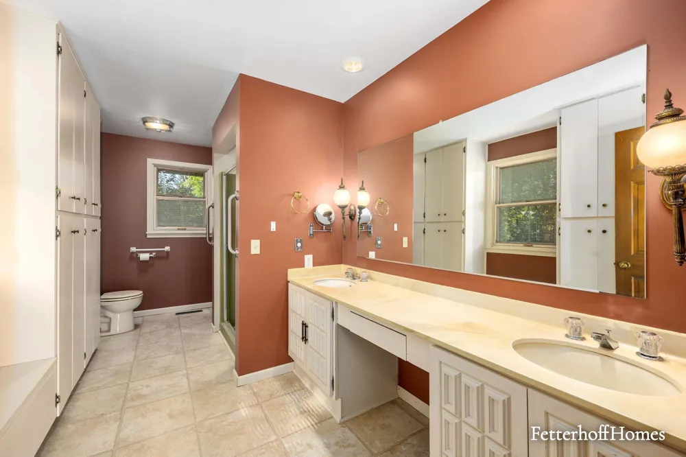 5474 Garfield Street Coopersville, MI 49404