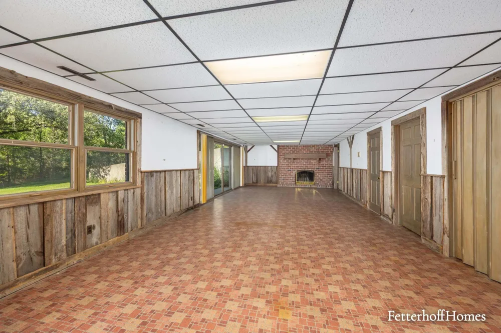 5474 Garfield Street Coopersville, MI 49404