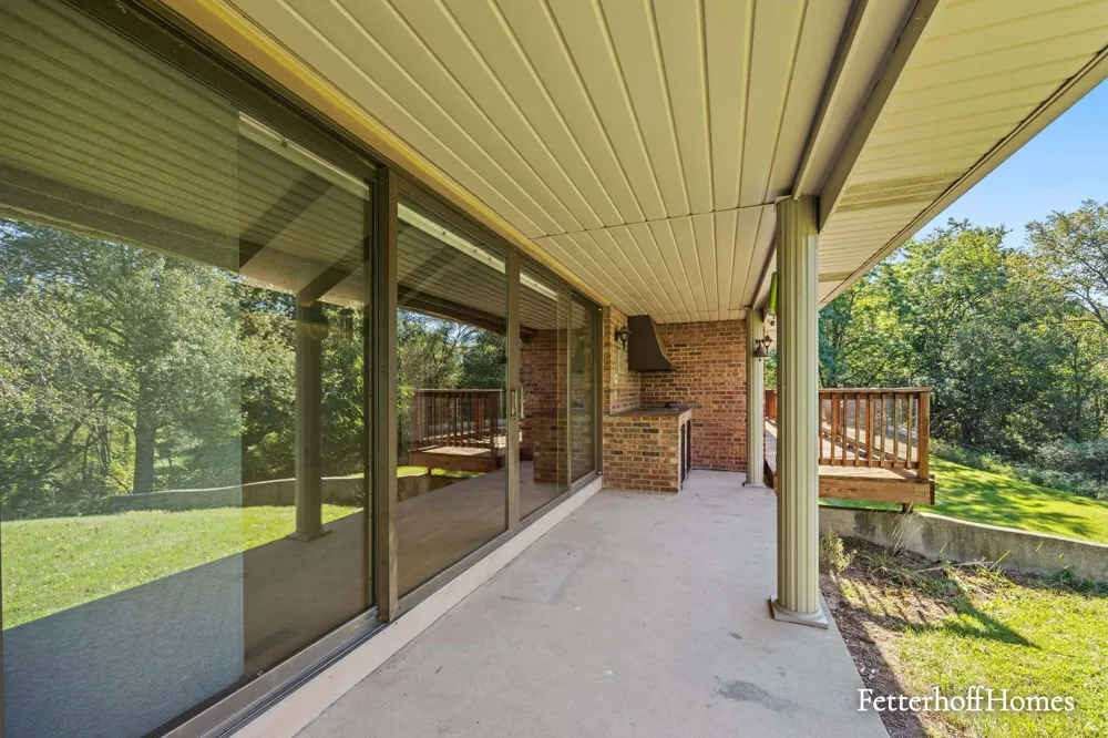 5474 Garfield Street Coopersville, MI 49404
