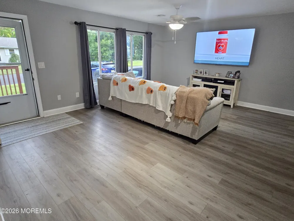 14 Cedar Drive Lanoka Harbor, NJ 08734
