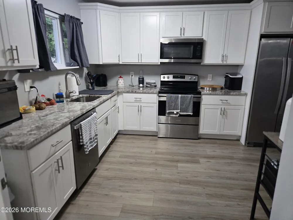 14 Cedar Drive Lanoka Harbor, NJ 08734