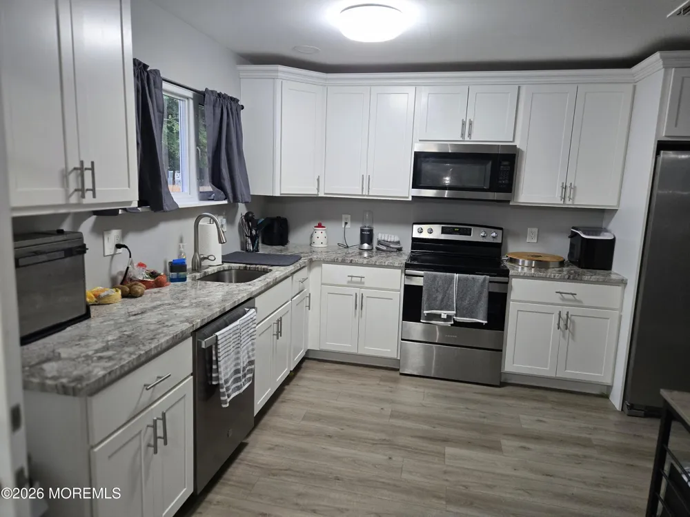 14 Cedar Drive Lanoka Harbor, NJ 08734