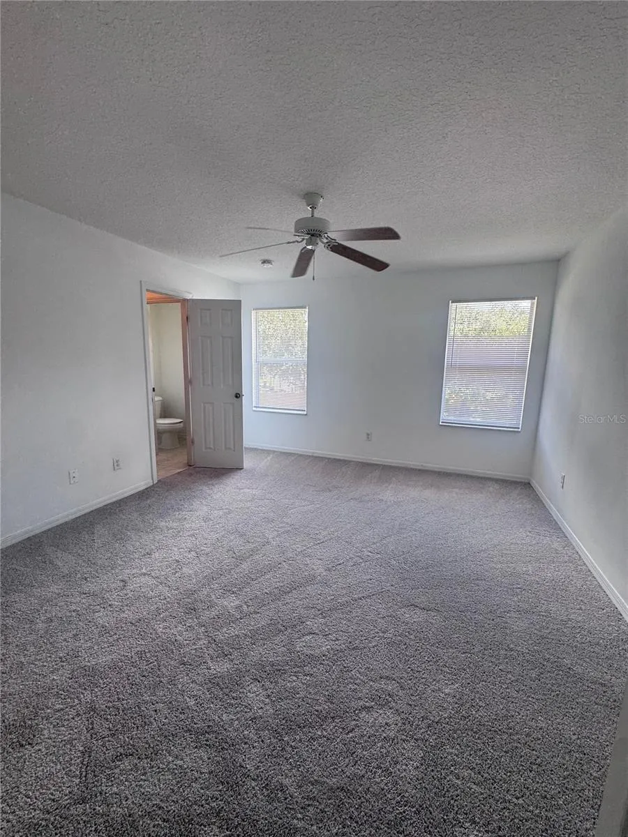 1194 S BEACH CIRCLE Kissimmee, FL 34746